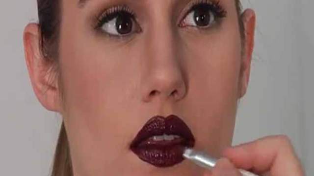 How To: Make-up Using Light Colours